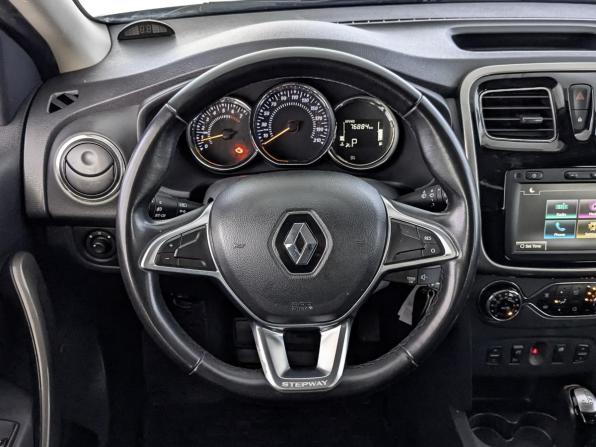 Renault Sandero II Рестайлинг с пробегом 2020 года, цена 1 020 000 рублей, 76881 км, хэтчбек, Автокод Объявления