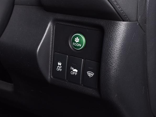 Honda Vezel I с пробегом 2014 года, цена 1 514 995 рублей, 160564 км, внедорожник, Автокод Объявления