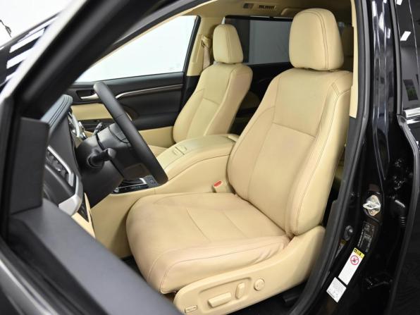 Toyota Highlander III (XU50) с пробегом 2014 года, цена 2 449 000 рублей, 105000 км, внедорожник, Автокод Объявления
