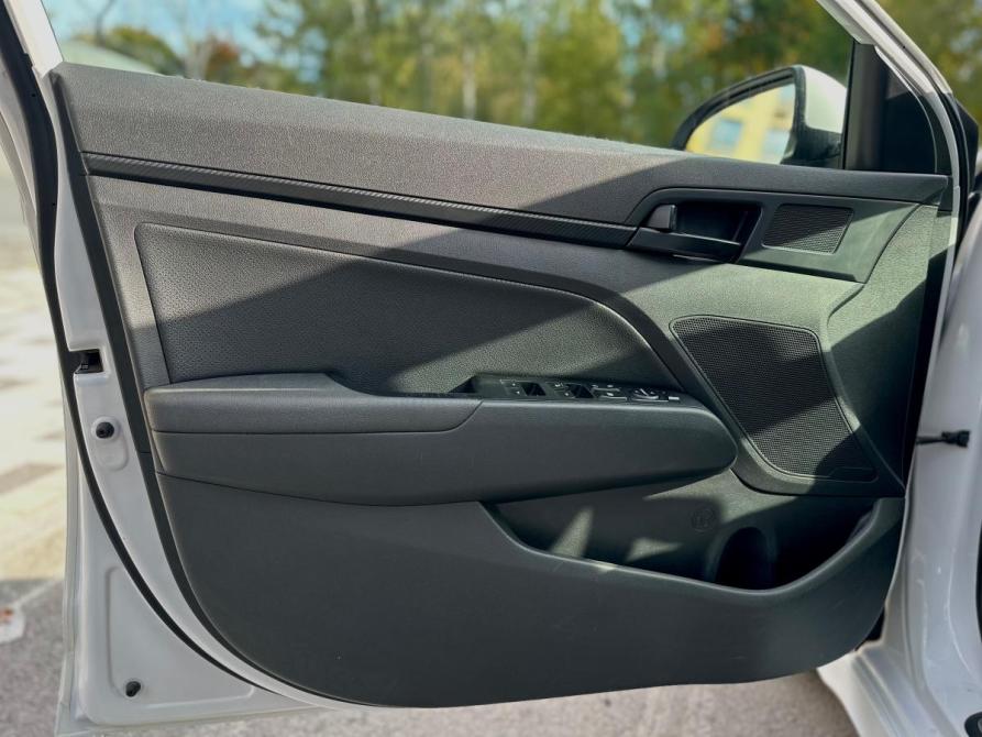 Hyundai Elantra VI (AD) Рестайлинг Уфа  - изображение 28