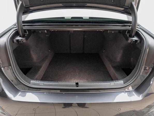 BMW 5 серии VIII (G60/G61/G68) с пробегом 2023 года, цена 7 800 000 рублей, 37655 км, седан, Автокод Объявления