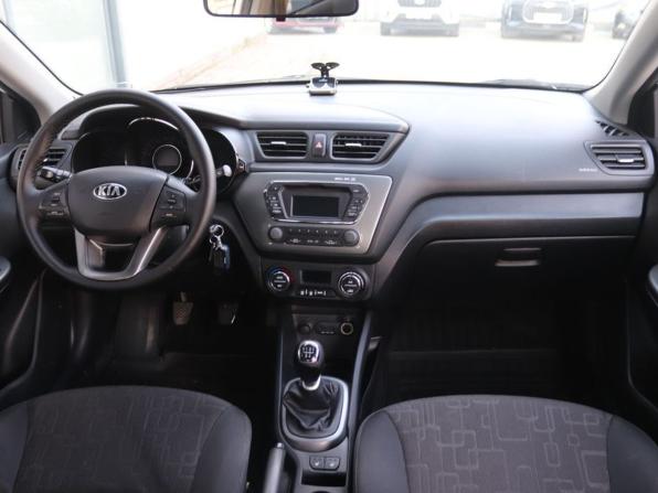 Kia Rio III с пробегом 2013 года, цена 650 000 рублей, 232000 км, седан, Автокод Объявления