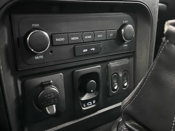 Lada (ВАЗ) Niva Travel I с пробегом 2023 года, цена 1 030 000 рублей, 40664 км, внедорожник, Автокод Объявления