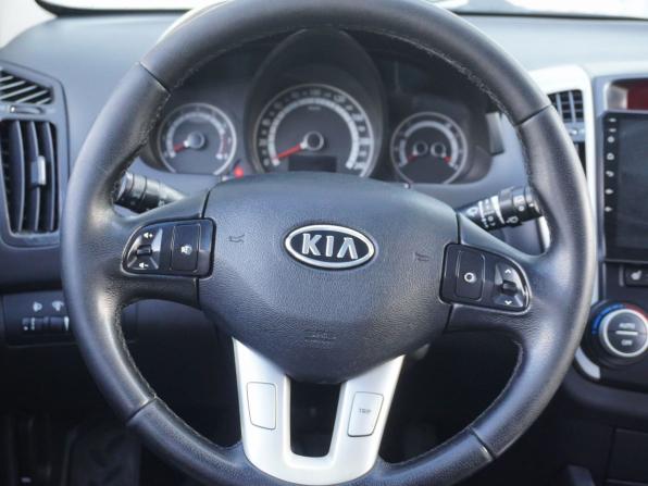 Kia Ceed I Рестайлинг с пробегом 2012 года, цена 550 000 рублей, 425214 км, универсал, Автокод Объявления