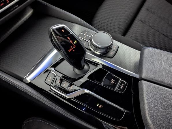 BMW 5 серии VII (G30/G31/G38) Рестайлинг с пробегом 2021 года, цена 4 750 000 рублей, 68608 км, седан, Автокод Объявления