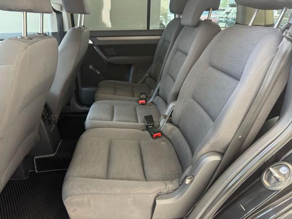 Volkswagen Touran I Рестайлинг с пробегом 2008 года, цена 599 000 рублей, 196479 км, компактвэн, Автокод Объявления