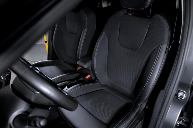 Renault Kaptur I Рестайлинг с пробегом 2021 года, цена 1 839 000 рублей, 43500 км, внедорожник, Автокод Объявления