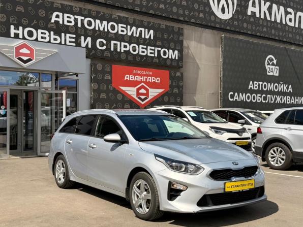 Kia Ceed III с пробегом 2019 года, цена 1 600 000 рублей, 135000 км, универсал, Автокод Объявления