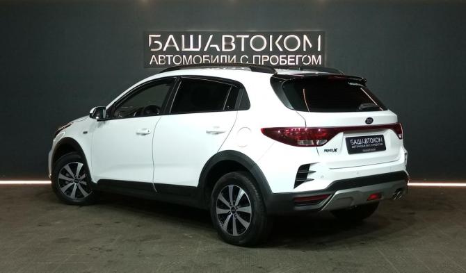 Kia Rio IV Рестайлинг с пробегом 2021 года, цена 1 775 000 рублей, 53520 км, хэтчбек, Автокод Объявления