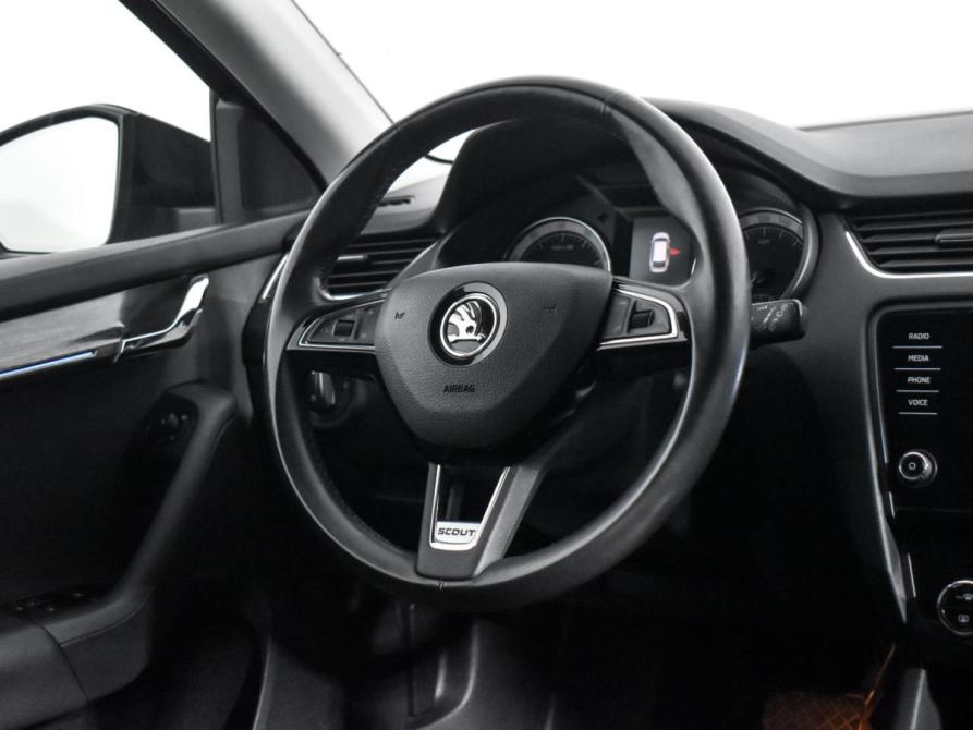 Skoda Octavia III (A7) Рестайлинг Санкт-Петербург  - изображение 16