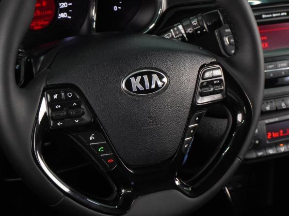 Kia Ceed II с пробегом 2012 года, цена 954 000 рублей, 150154 км, универсал, Автокод Объявления