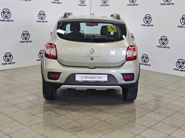 Renault Sandero II Рестайлинг с пробегом 2022 года, цена 1 385 000 рублей, 25275 км, хэтчбек, Автокод Объявления