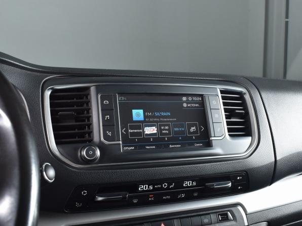 Peugeot Traveller I с пробегом 2018 года, цена 3 494 995 рублей, 73330 км, минивэн, Автокод Объявления
