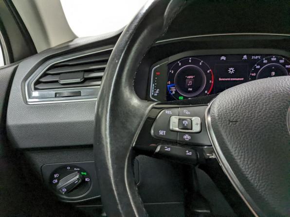 Volkswagen Tiguan II с пробегом 2019 года, цена 2 490 000 рублей, 80700 км, внедорожник, Автокод Объявления