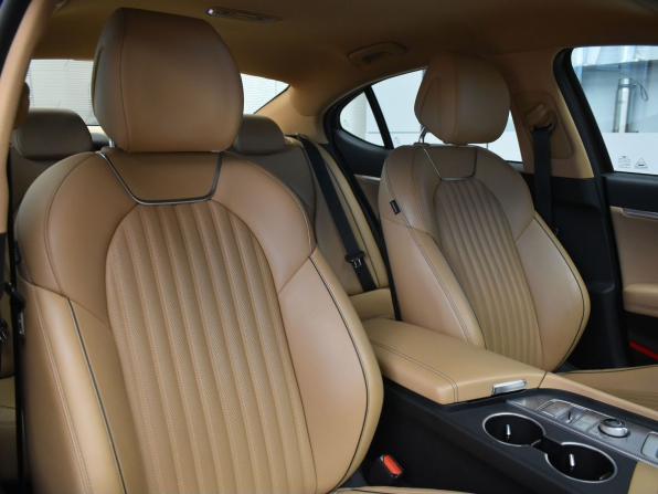 Genesis G70 I Рестайлинг с пробегом 2021 года, цена 3 649 000 рублей, 59800 км, седан, Автокод Объявления