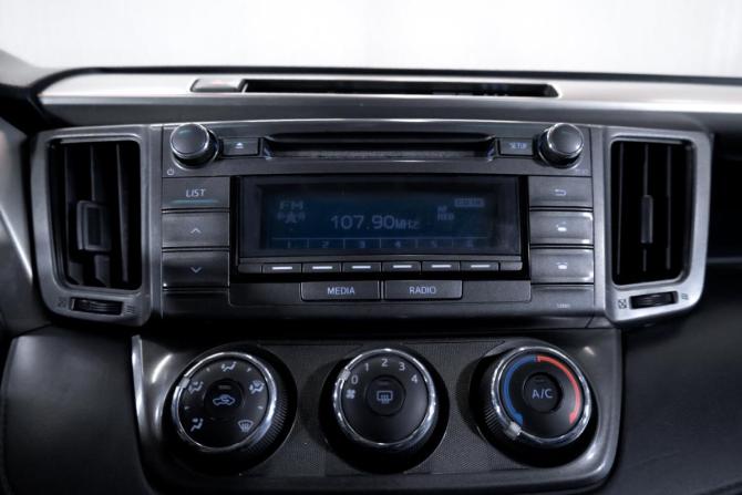 Toyota RAV4 IV (XA40) Рестайлинг с пробегом 2015 года, цена 2 250 000 рублей, 183860 км, внедорожник, Автокод Объявления