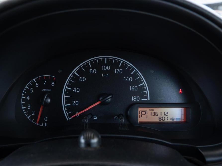 Nissan Latio I (N17) Рестайлинг Волгоград  - изображение 12