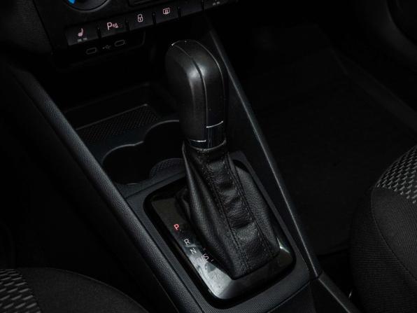 Volkswagen Polo VI с пробегом 2022 года, цена 1 628 000 рублей, 79906 км, лифтбек, Автокод Объявления