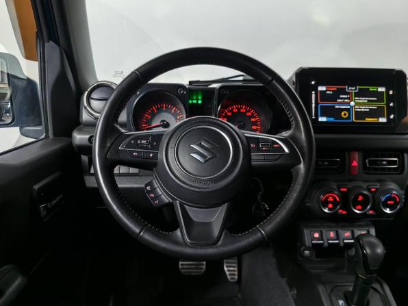 Suzuki Jimny IV с пробегом 2020 года, цена 2 399 000 рублей, 105583 км, внедорожник, Автокод Объявления