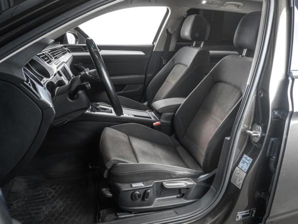 Volkswagen Passat B8 с пробегом 2016 года, цена 1 899 000 рублей, 190169 км, универсал, Автокод Объявления