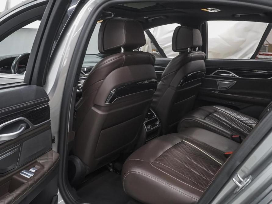 BMW 7 серии VI (G11/G12) Рестайлинг Ростов-на-Дону  - изображение 11