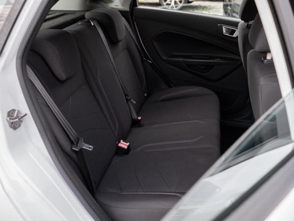 Ford Fiesta Mk6 Рестайлинг с пробегом 2016 года, цена 799 000 рублей, 123750 км, хэтчбек, Автокод Объявления