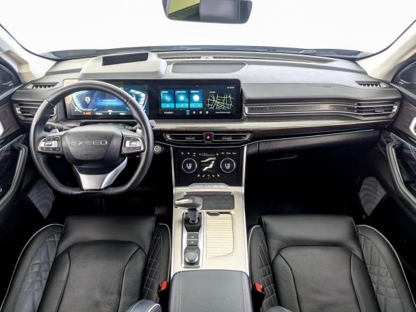 Exeed VX I с пробегом 2023 года, цена 2 950 000 рублей, 41826 км, внедорожник, Автокод Объявления