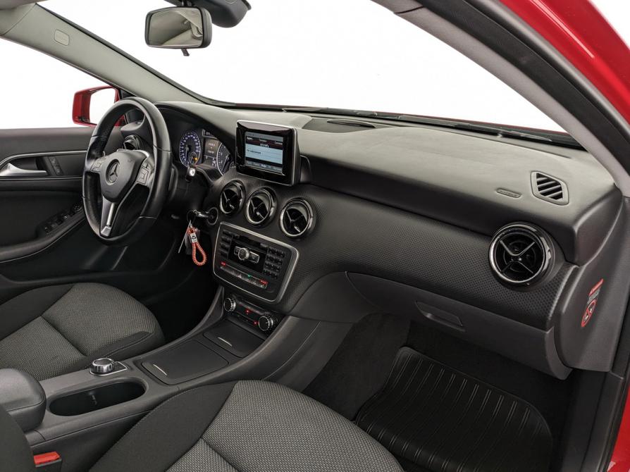 Mercedes-Benz A-Класс III (W176) Москва  - изображение 11