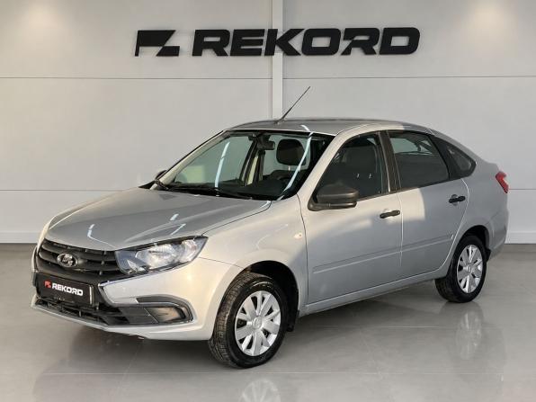 Lada (ВАЗ) Granta I Рестайлинг с пробегом 2018 года, цена 629 000 рублей, 58132 км, лифтбек, Автокод Объявления
