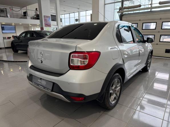 Renault Logan II Рестайлинг с пробегом 2019 года, цена 1 053 000 рублей, 139159 км, седан, Автокод Объявления