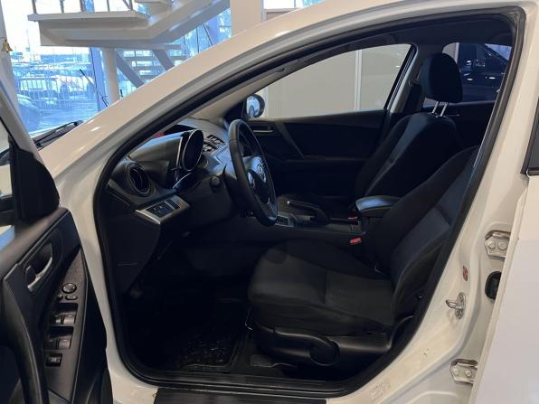 Mazda 3 II (BL) с пробегом 2009 года, цена 545 000 рублей, 292146 км, седан, Автокод Объявления