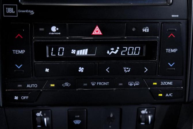 Toyota Camry VII (XV50) Рестайлинг 2 с пробегом 2017 года, цена 2 099 000 рублей, 200268 км, седан, Автокод Объявления