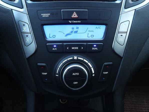 Hyundai Santa Fe III с пробегом 2013 года, цена 1 629 000 рублей, 202391 км, внедорожник, Автокод Объявления