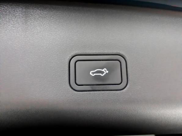 Geely Monjaro I с пробегом 2023 года, цена 3 200 000 рублей, 66473 км, внедорожник, Автокод Объявления