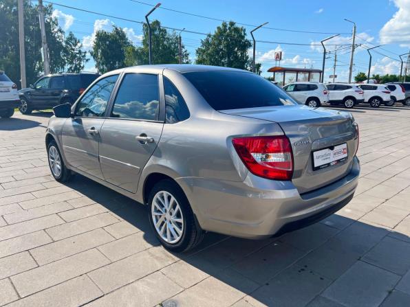 Lada (ВАЗ) Granta I Рестайлинг с пробегом 2022 года, цена 759 900 рублей, 48858 км, седан, Автокод Объявления