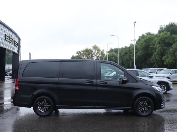 Mercedes-Benz V-Класс III (W447) с пробегом 2018 года, цена 2 860 000 рублей, 386510 км, минивэн, Автокод Объявления