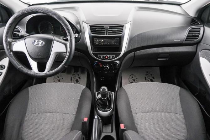 Hyundai Solaris I с пробегом 2011 года, цена 699 000 рублей, 207300 км, седан, Автокод Объявления