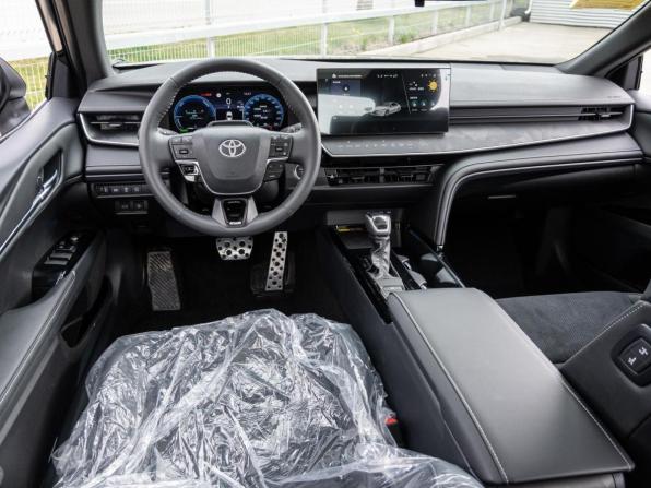 Toyota Camry IX (XV80) China Market с пробегом 2026 года, цена 4 240 000 рублей, 31 км, седан, Автокод Объявления
