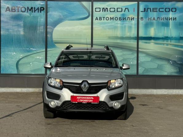 Renault Sandero II с пробегом 2015 года, цена 775 000 рублей, 113766 км, хэтчбек, Автокод Объявления
