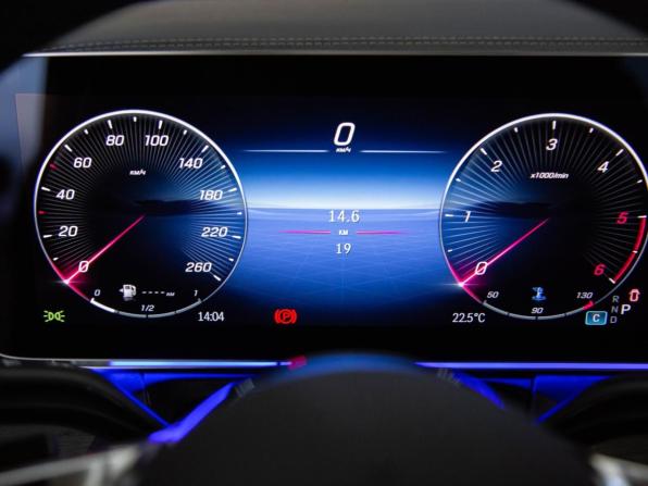 Новый Mercedes-Benz V-Класс III (W447) Рестайлинг 2 2026 года, цена 14 850 000 рублей, минивэн, Автокод Объявления