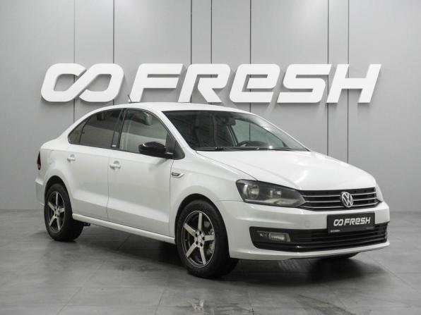 Volkswagen Polo V Рестайлинг с пробегом 2017 года, цена 944 000 рублей, 208354 км, седан, Автокод Объявления