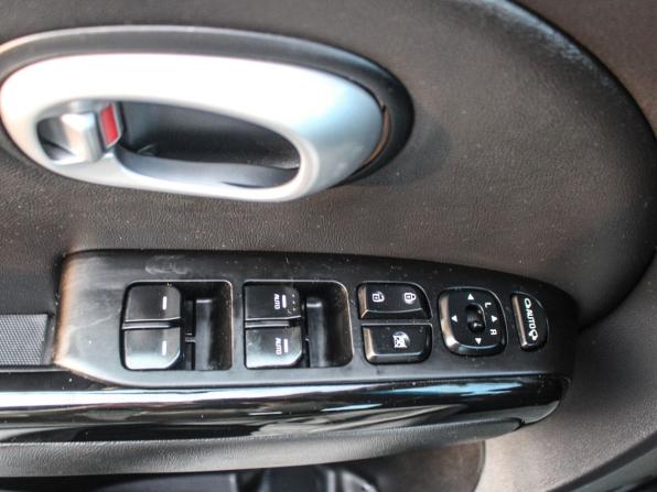Kia Soul II с пробегом 2015 года, цена 1 180 000 рублей, 165000 км, хэтчбек, Автокод Объявления