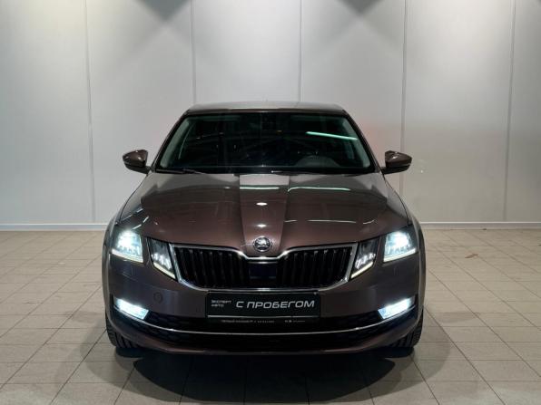 Skoda Octavia III (A7) Рестайлинг с пробегом 2018 года, цена 2 030 000 рублей, 114001 км, лифтбек, Автокод Объявления