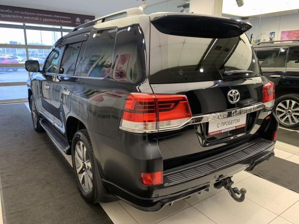 Toyota Land Cruiser 200 Series Рестайлинг 2 с пробегом 2019 года, цена 6 790 000 рублей, 234130 км, внедорожник, Автокод Объявления