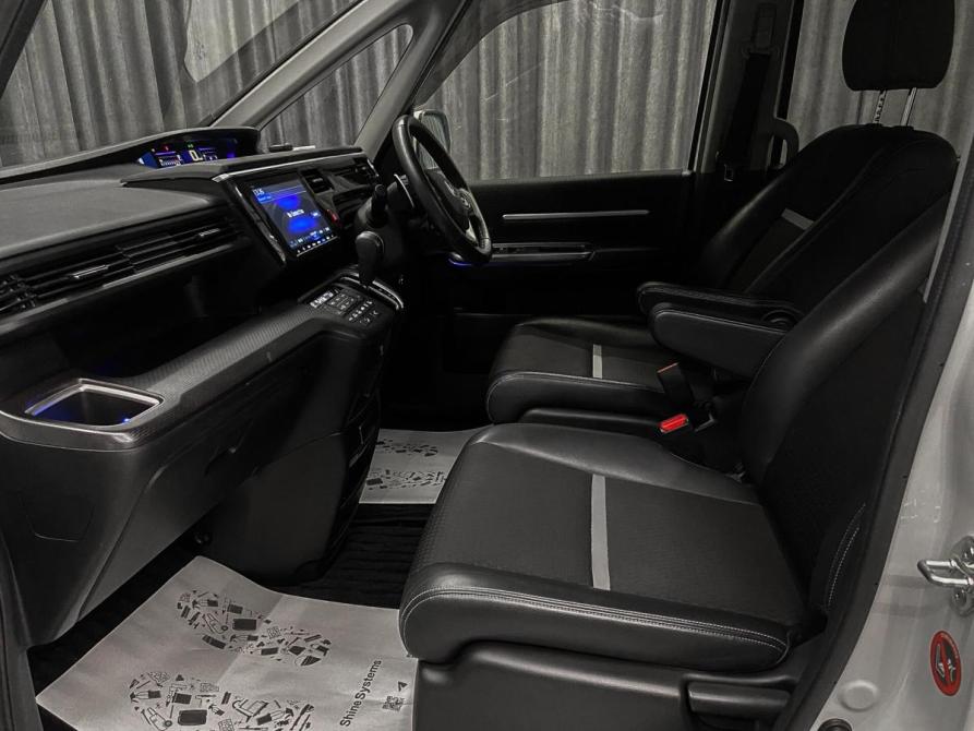 Honda Stepwgn V Рестайлинг Красноярск  - изображение 12