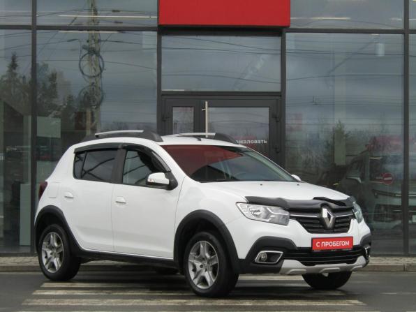 Renault Sandero II Рестайлинг с пробегом 2020 года, цена 1 295 000 рублей, 70667 км, хэтчбек, Автокод Объявления