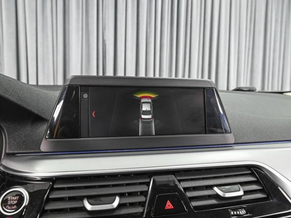 BMW 5 серии VII (G30/G31/G38) с пробегом 2019 года, цена 2 668 000 рублей, 240053 км, седан, Автокод Объявления