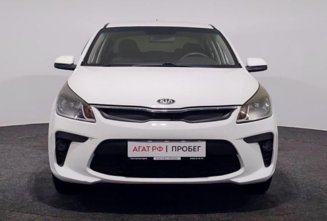 Kia Rio IV с пробегом 2018 года, цена 1 040 000 рублей, 44081 км, седан, Автокод Объявления