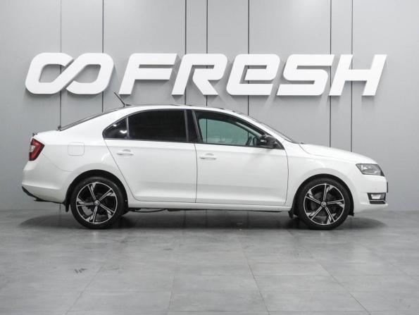 Skoda Rapid I Рестайлинг с пробегом 2019 года, цена 1 499 000 рублей, 135998 км, лифтбек, Автокод Объявления