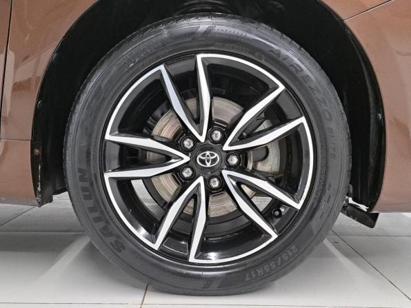 Toyota Camry VII (XV50) Рестайлинг 2 с пробегом 2017 года, цена 2 050 000 рублей, 177319 км, седан, Автокод Объявления